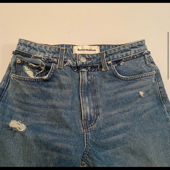 REFORMATION Julia Jeans - Picture 3 of 7